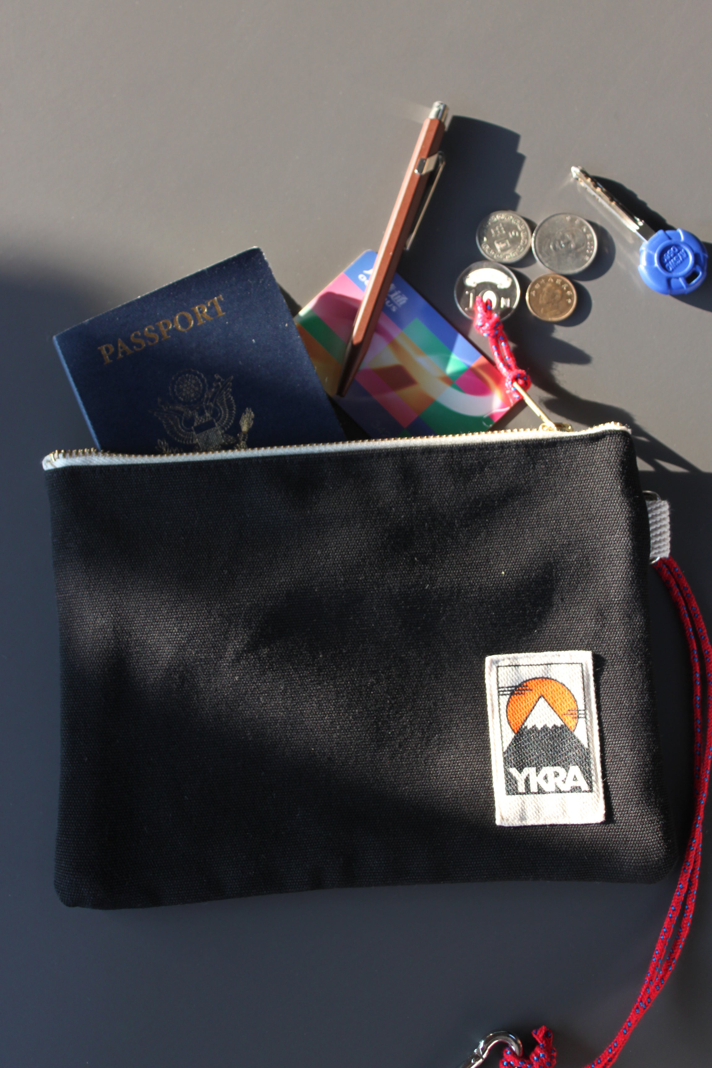 Pouch 厚磅帆布可掛式萬用小包